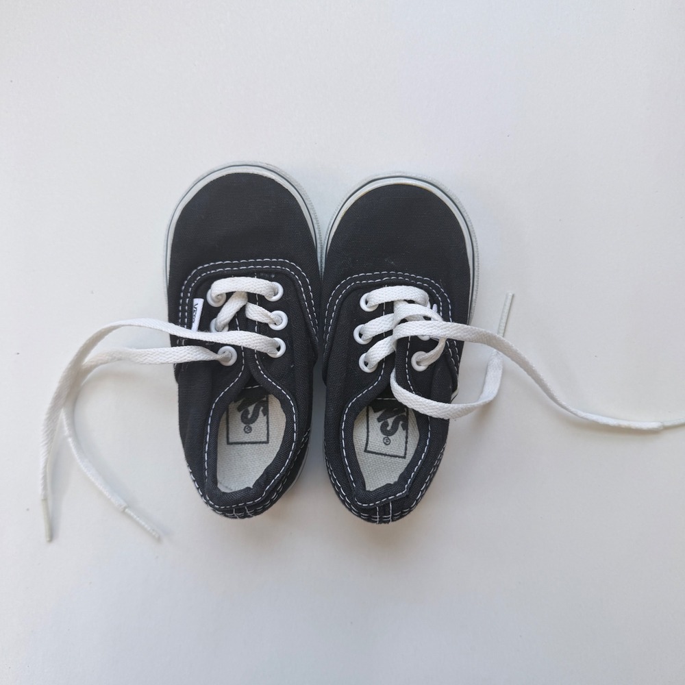 Vans Authentic Toddler Size 5.0 Black White Canvas Lace Up Low Top Sneakers